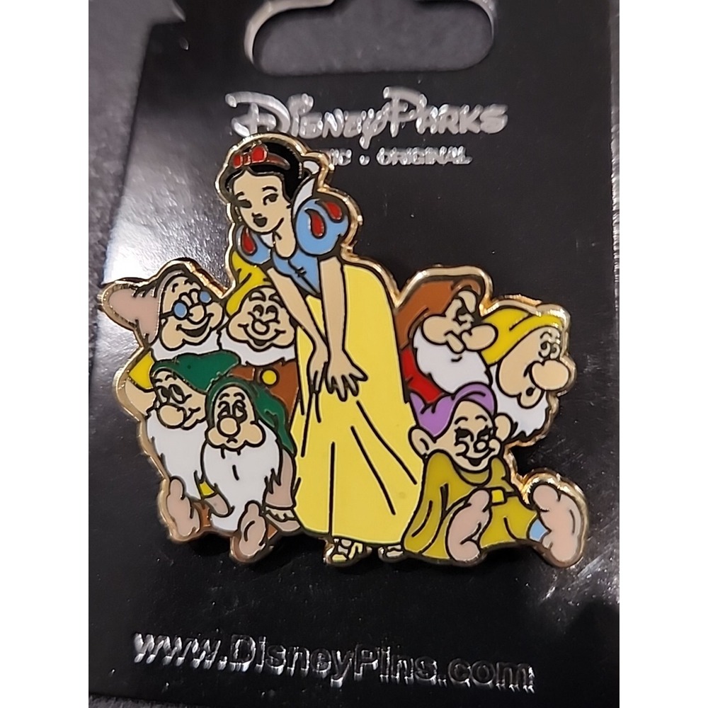 Disney Pin Princess Snow White and the Seven Dwarfs Jerry Leigh Leaning 89272